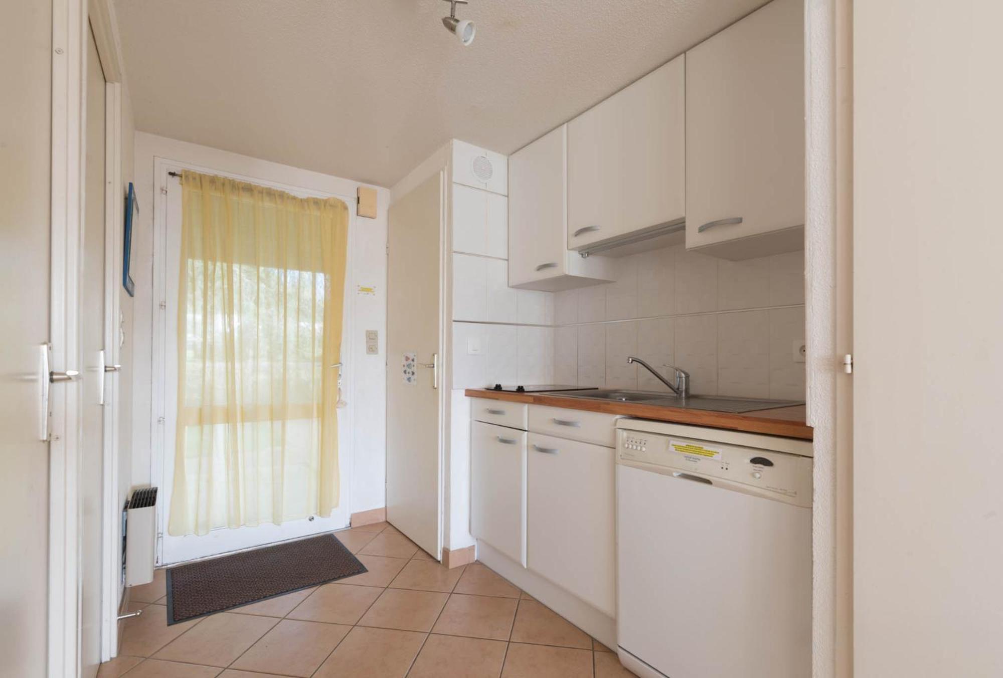 Maison Dans Calme + Piscine A Hébergement de vacances *