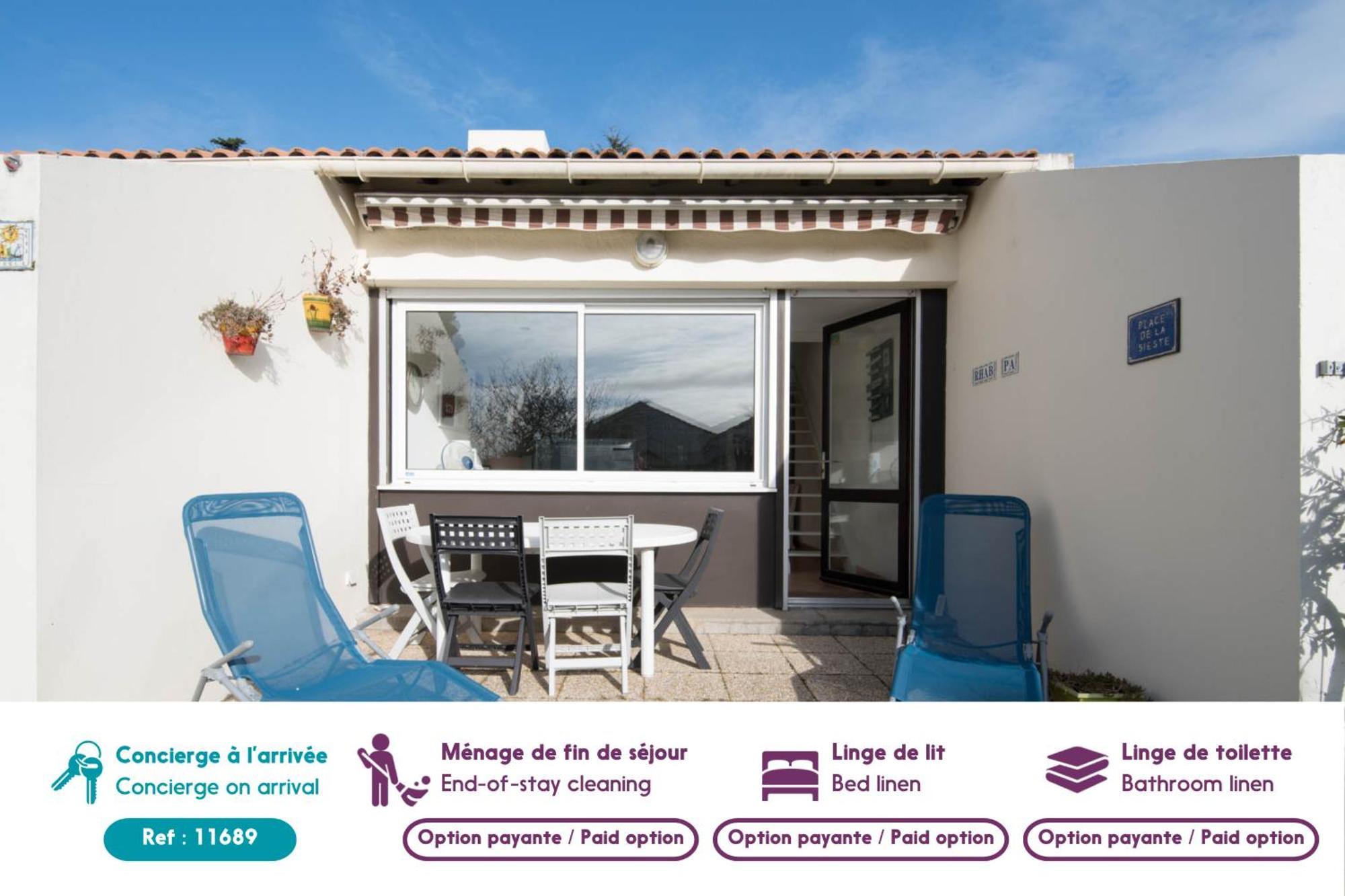 Maison Dans Calme + Piscine A Hébergement de vacances Pornic